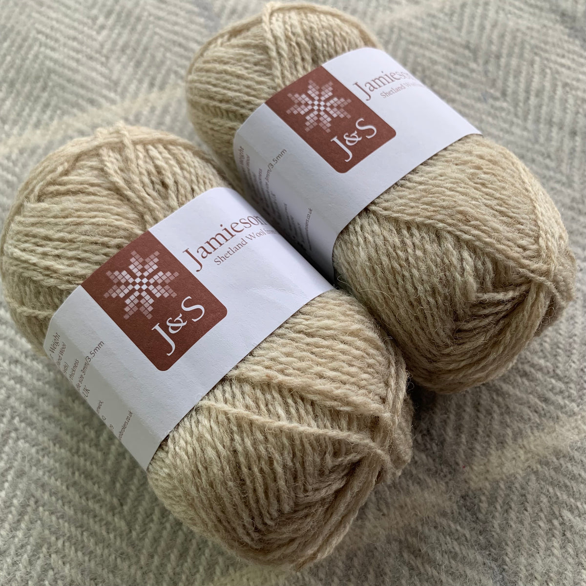 Jamieson & Smith 2 ply Jumper Weight Yarn